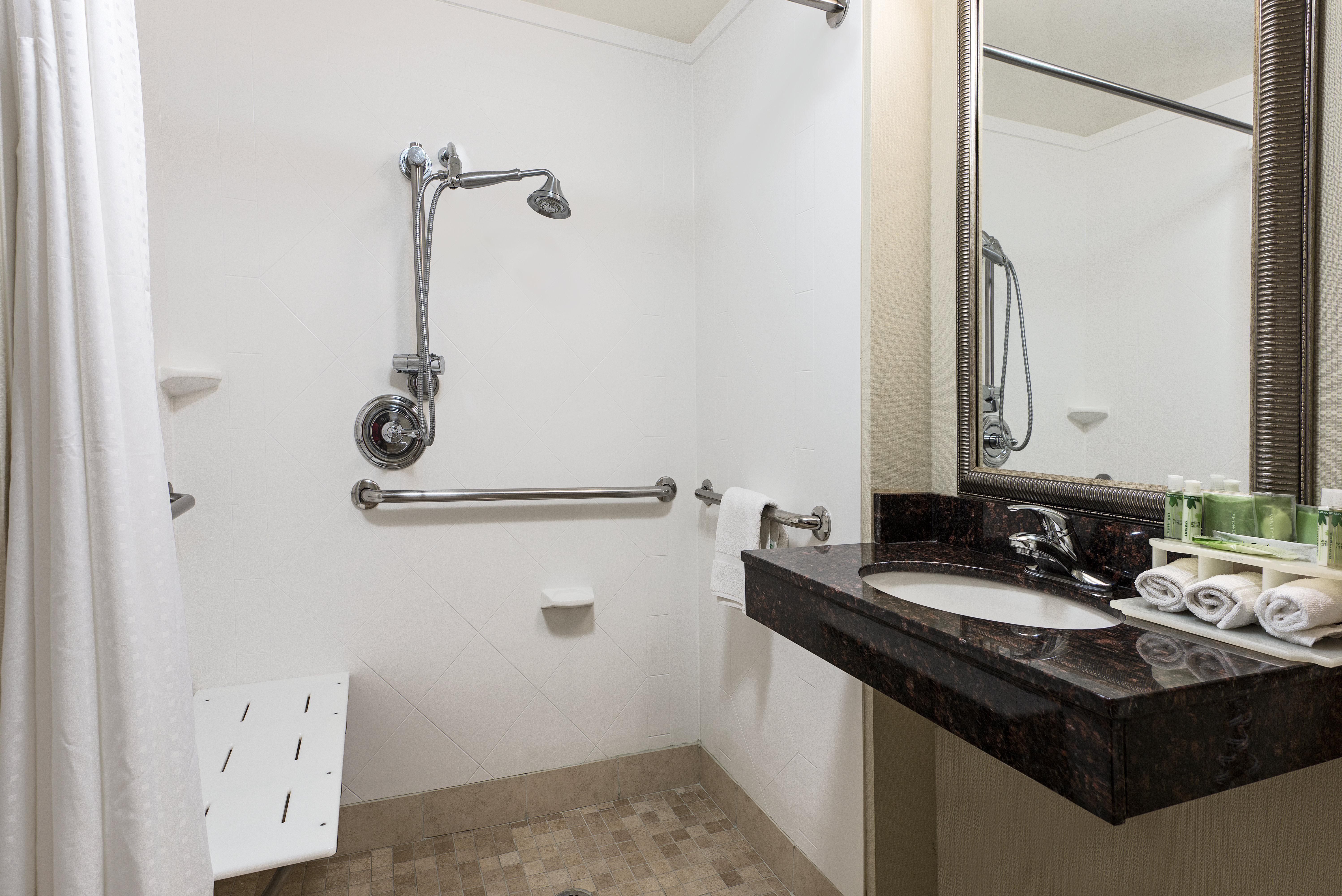 Holiday Inn Express Hotel & Suites Clute-Lake Jackson By Ihg Extérieur photo