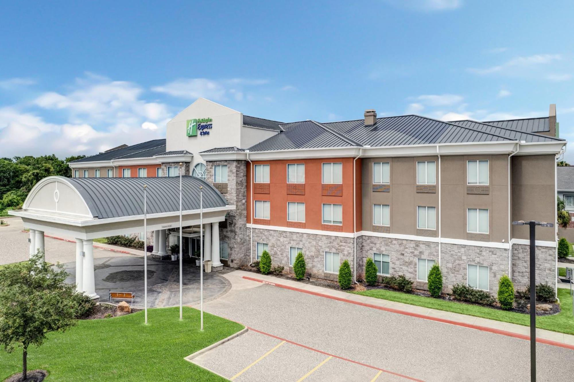 Holiday Inn Express Hotel & Suites Clute-Lake Jackson By Ihg Extérieur photo