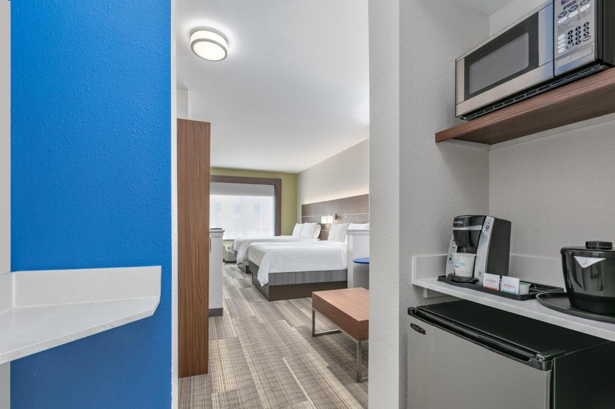 Holiday Inn Express Hotel & Suites Clute-Lake Jackson By Ihg Extérieur photo